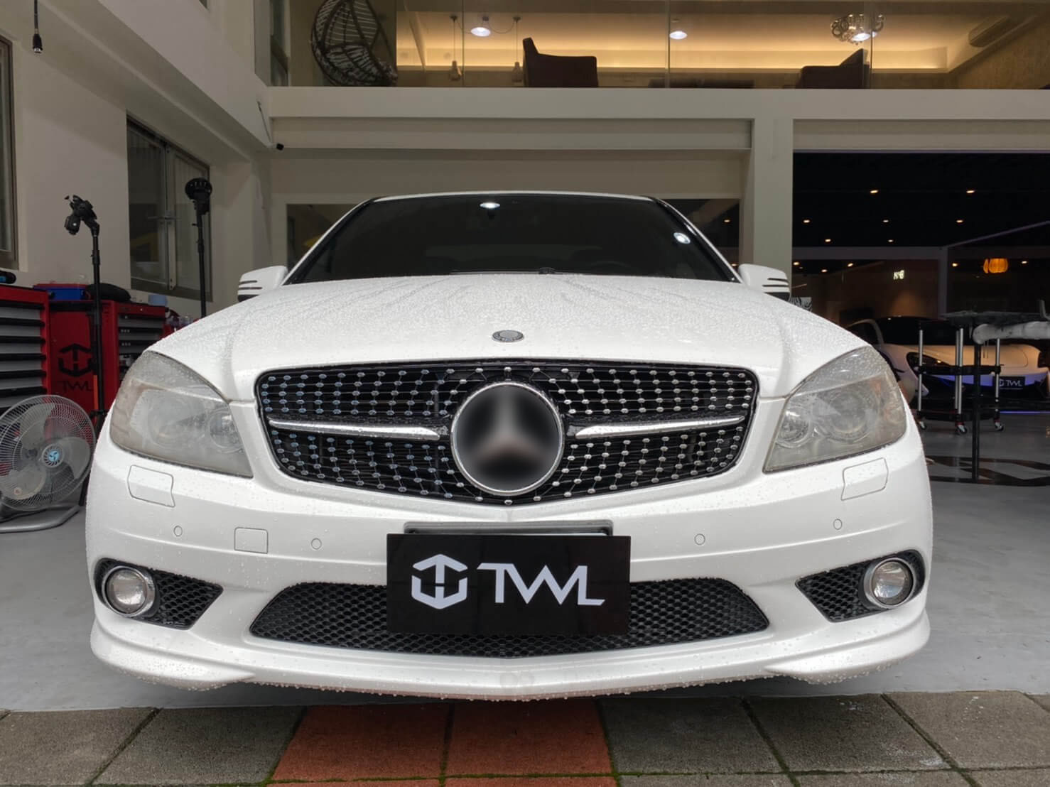 TWL-BENZ W204  C200 C300 AMG C63 C-Class-Grille