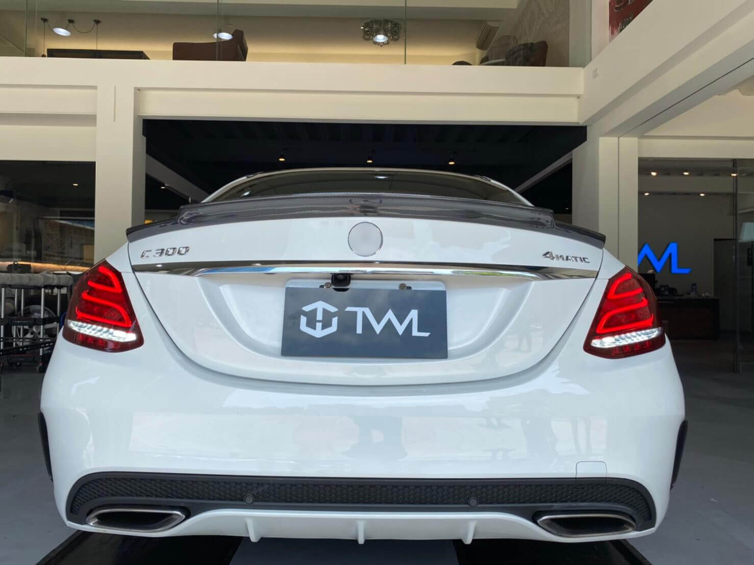 TWL-BENZ W205 C200 C300 C400 C63 C-Class-Taillights